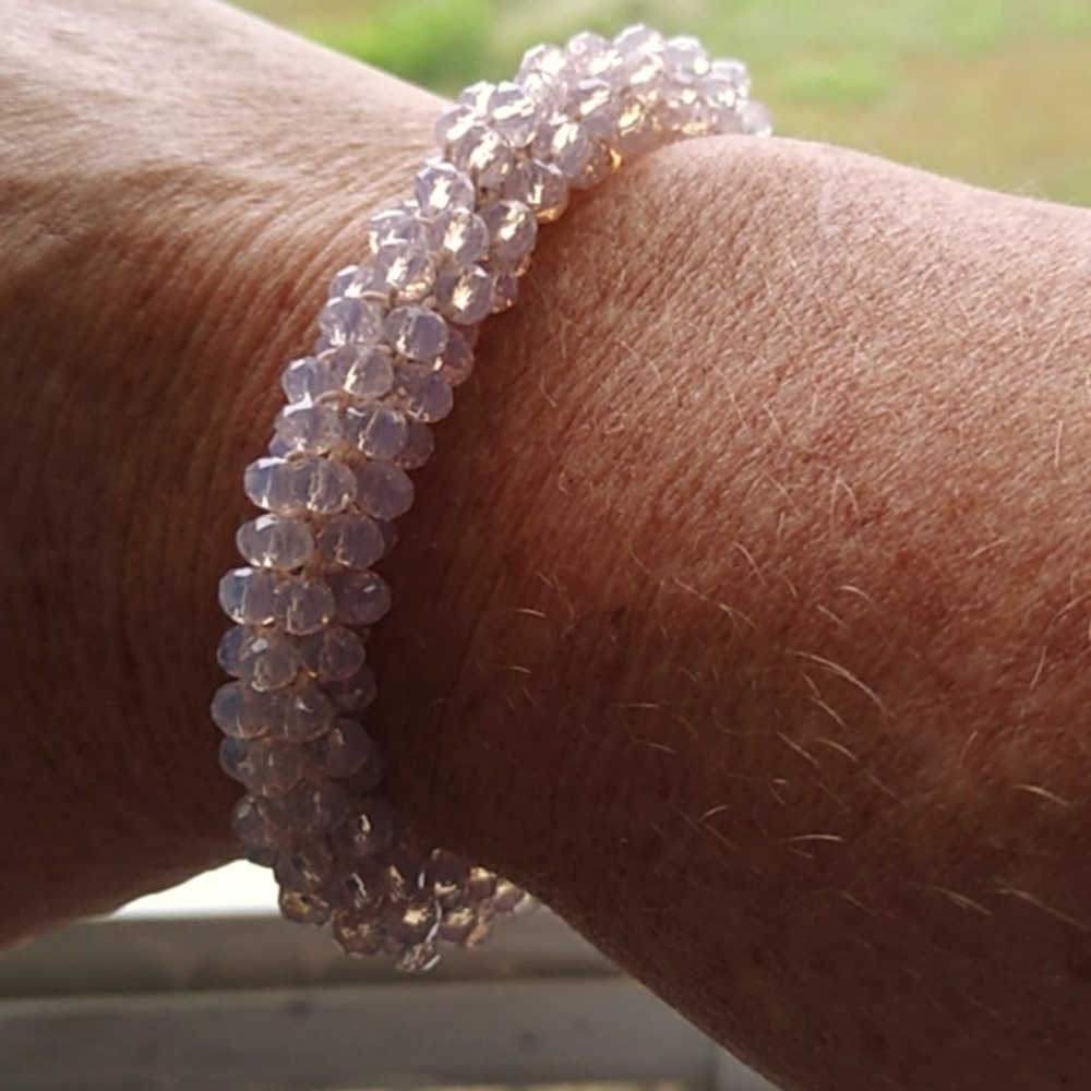 Crystal stretch bracelet🌺